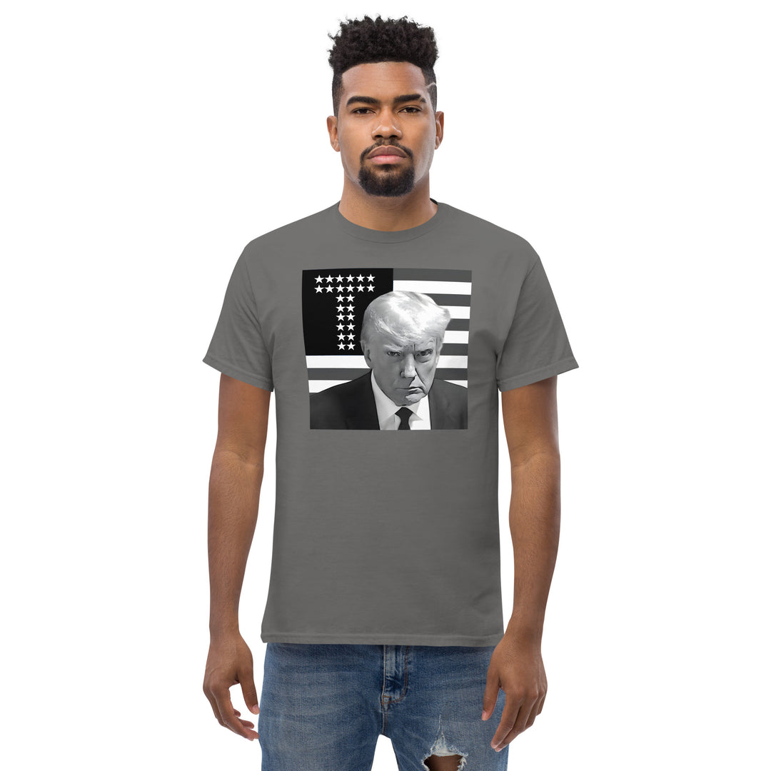 Camiseta Trump Mugshot - Blanco y negro